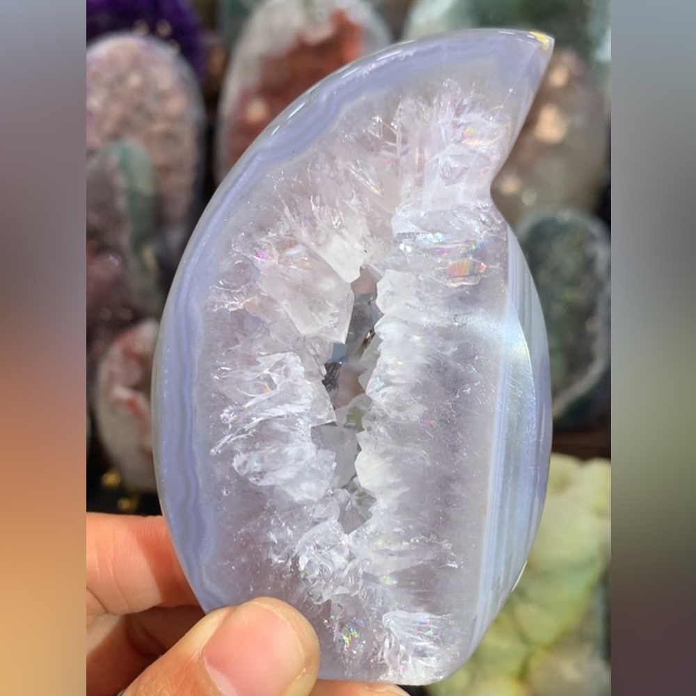 Elegant Crystal Geode Decor